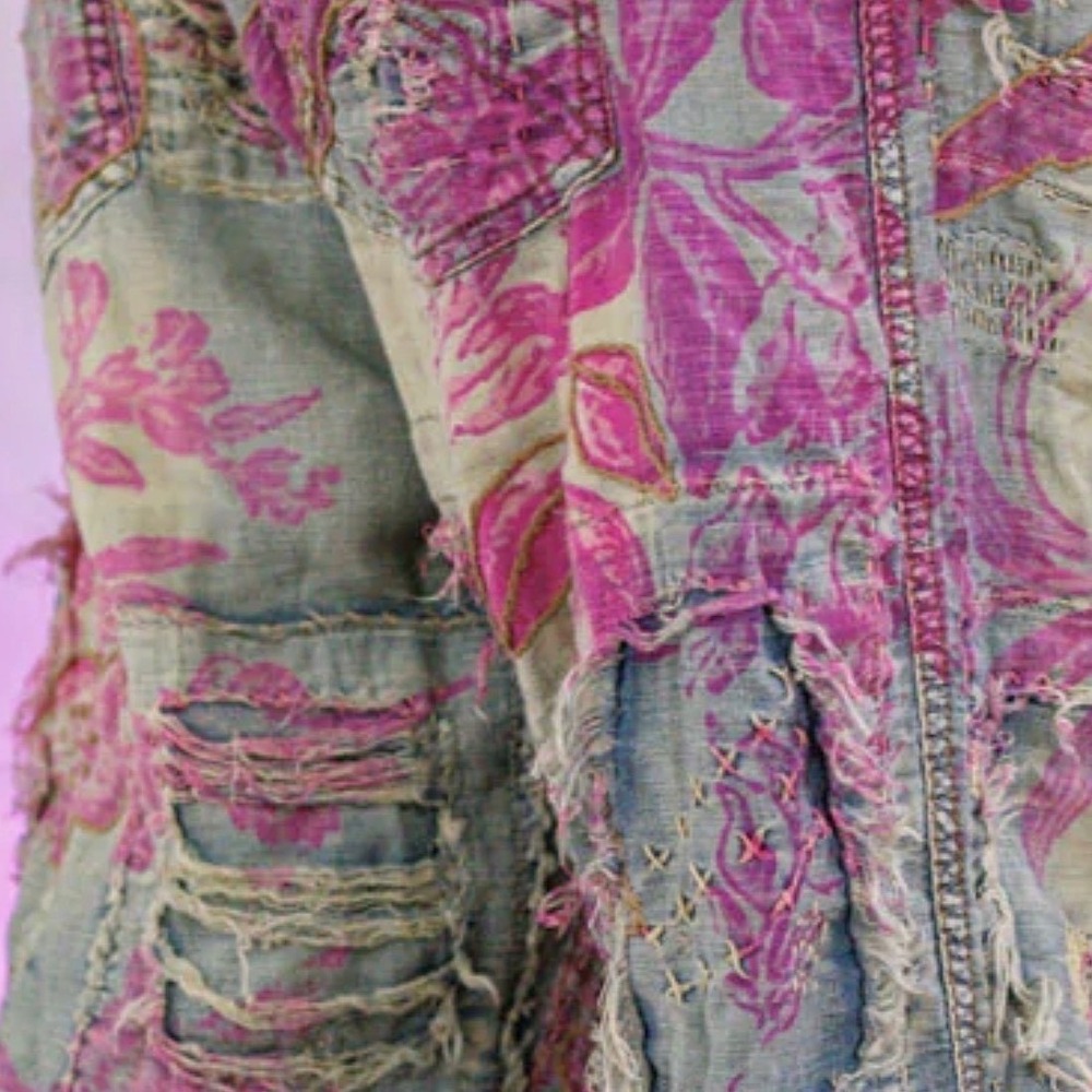 Magnolia Pearl Distressed Purple Boyfriend Jeans Adjustable Waist Sizes 8-14 NWT